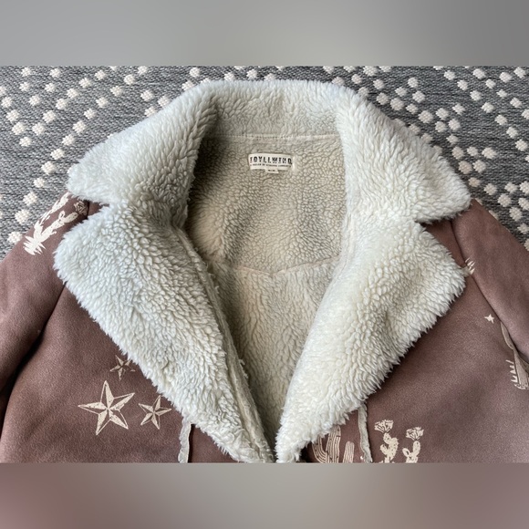 IDYLLWIND Miranda Lambert Medium Faux Suede Sherpa Cactus Horseshoe Western Coat - Picture 6 of 13